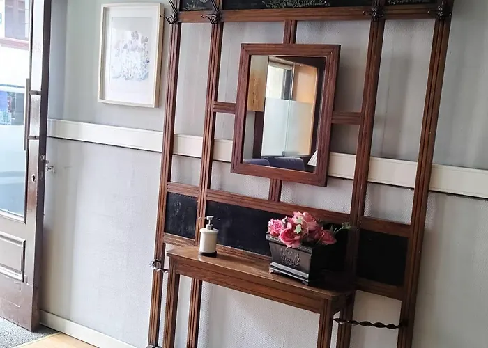 Villaviciosa * Villaviciosa (Asturias)